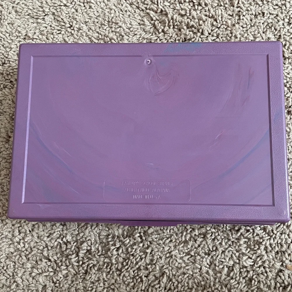 Vintage Purple Pencil Box‎